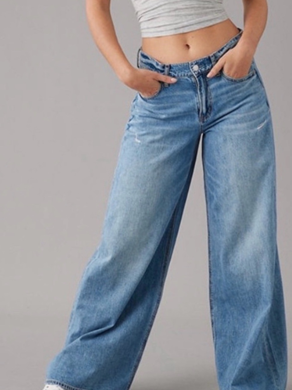 American Eagle Ultra Baggy Jeans 28 x 30